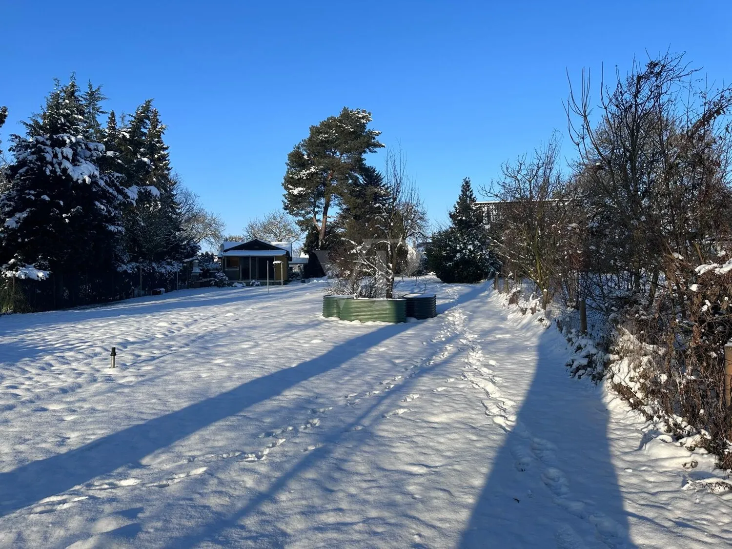 Grundstück von Seeseite