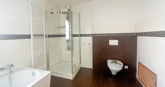 von_poll_real_estate_property_25090018_image_7