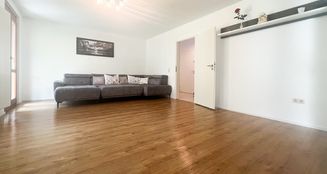 von_poll_real_estate_property_25090018_image_1