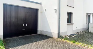 von_poll_real_estate_property_25090018_image_12