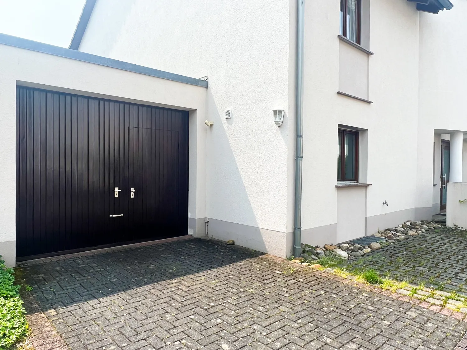 Garage & Stellplatz