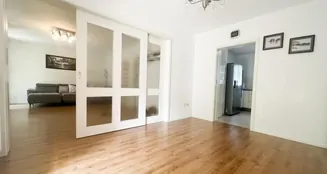 von_poll_real_estate_property_25090018_image_0