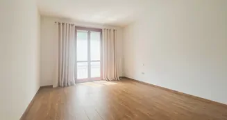 von_poll_real_estate_property_25090018_image_3