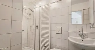 von_poll_real_estate_property_25090019_image_10