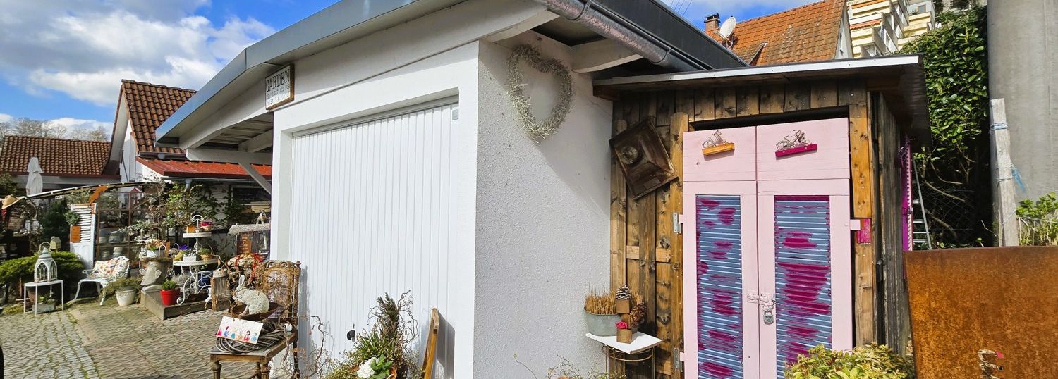 Garage & Carport