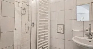 von_poll_real_estate_property_25090039_image_11