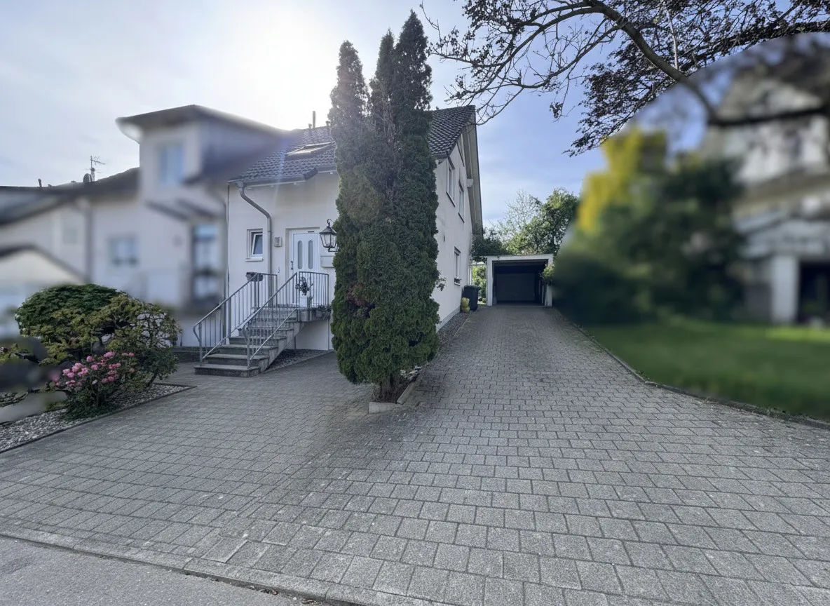 Straßenansicht