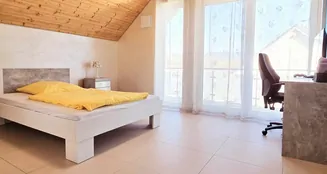 von_poll_real_estate_property_23090005_image_8