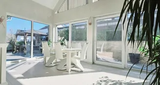 von_poll_real_estate_property_23090005_image_0