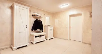 von_poll_real_estate_property_23090005_image_12