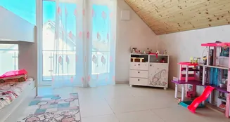 von_poll_real_estate_property_23090005_image_6