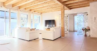 von_poll_real_estate_property_23090005_image_2