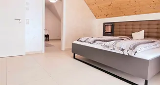 von_poll_real_estate_property_23090005_image_9