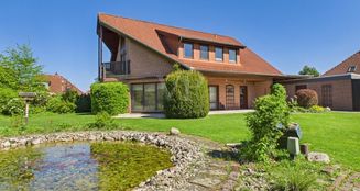 von_poll_real_estate_property_25399080_image_0