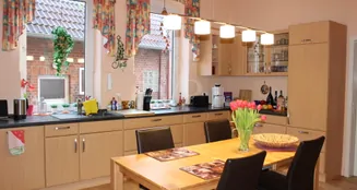 von_poll_real_estate_property_23399047-4_image_14