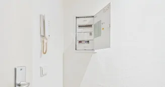 von_poll_real_estate_property_25399088_image_7