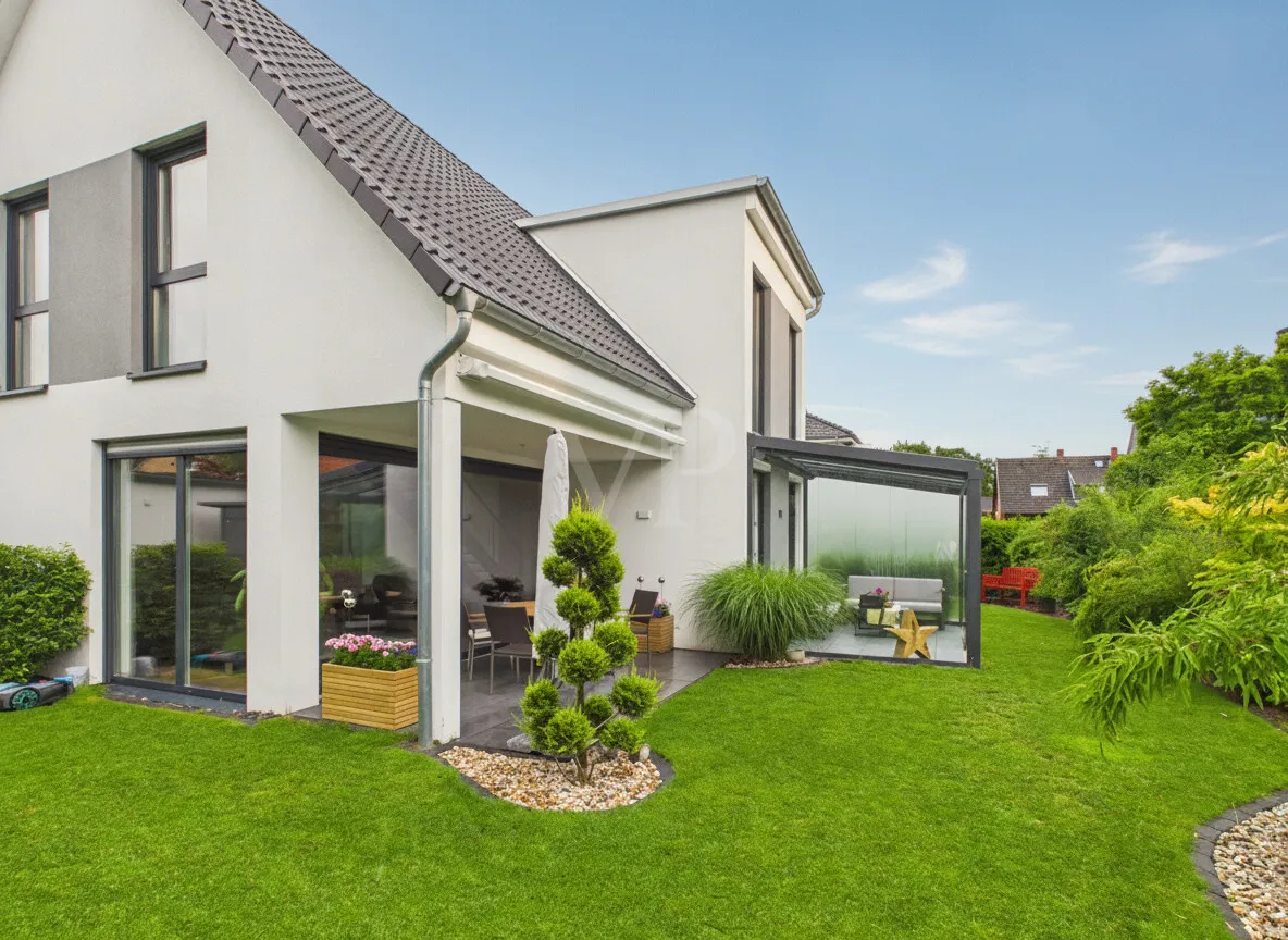 Neuwertiges Wohnhaus mit gehobener Ausstattung in guter Lage Berenbostel