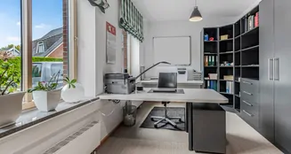 von_poll_real_estate_property_25053136_image_4