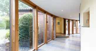 von_poll_real_estate_property_25053136_image_11