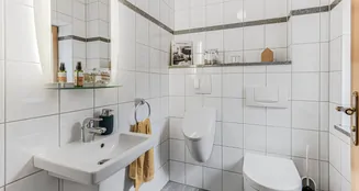 von_poll_real_estate_property_25053136_image_3