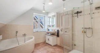 von_poll_real_estate_property_25053051_image_6