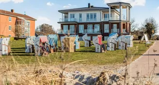 von_poll_real_estate_property_24053104_image_0