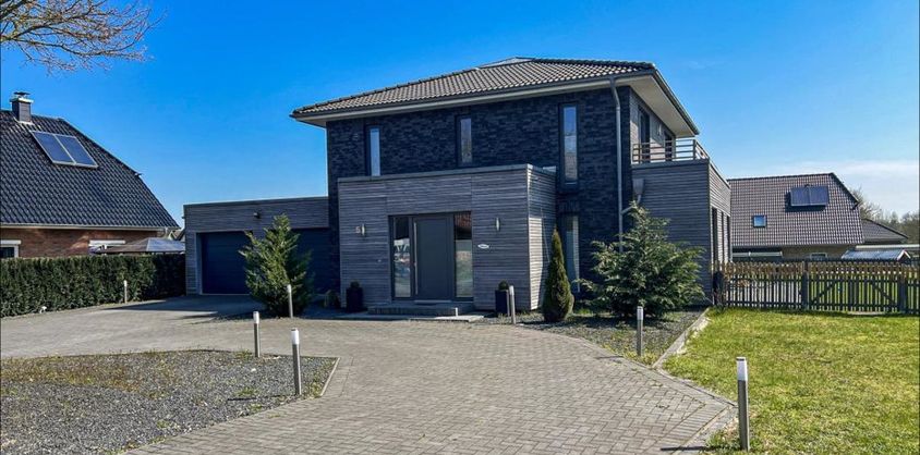 von Poll Immobilien GmbH
