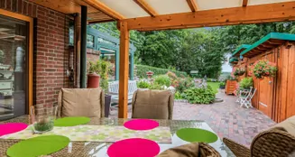 von_poll_real_estate_property_25053094_image_5