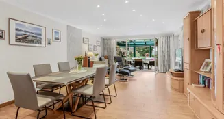 von_poll_real_estate_property_25053094_image_3