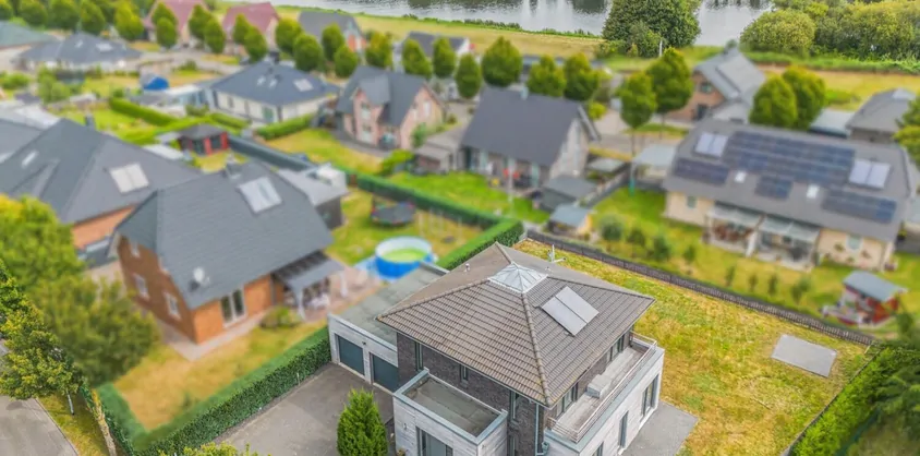 von Poll Immobilien GmbH