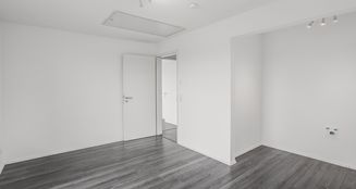 von_poll_real_estate_property_25053122_image_7