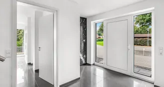 von_poll_real_estate_property_25053122_image_2