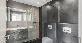 von_poll_real_estate_property_25053122_image_4