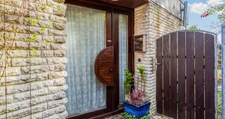 von_poll_real_estate_property_25053152_image_5