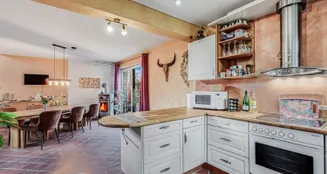 von_poll_real_estate_property_25053152_image_1