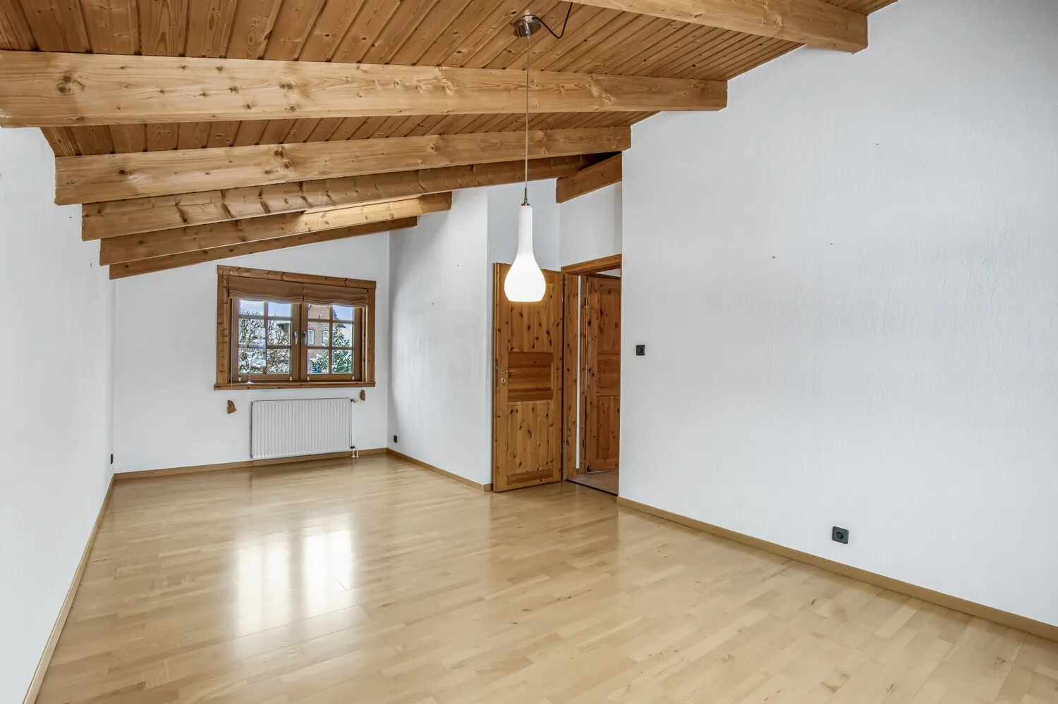 Einliegerwohnung: Wohn-/Essbereich