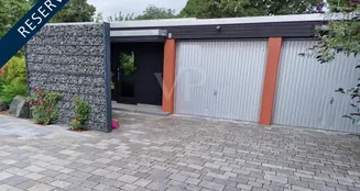 von_poll_real_estate_property_24113019_image_0