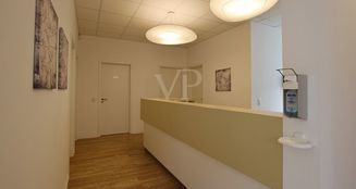 von_poll_real_estate_property_25123015_image_6