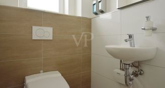 von_poll_real_estate_property_25123015_image_5