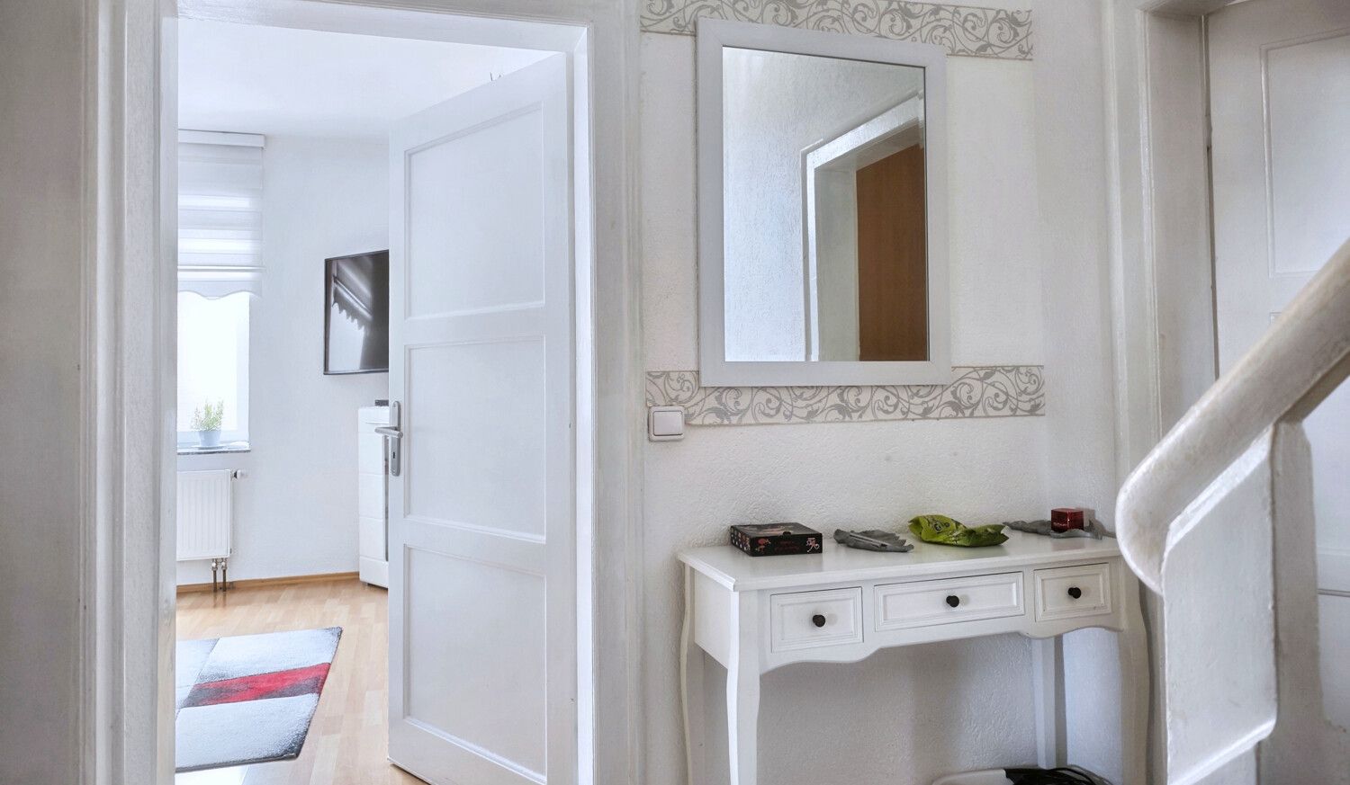 Altbau Flur EG