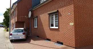 von_poll_real_estate_property_25443001_image_0