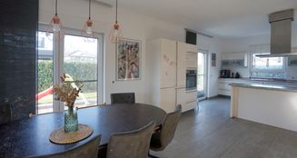 von_poll_real_estate_property_25035001a_2_image_5