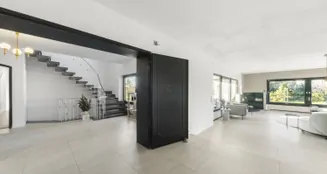 von_poll_real_estate_property_25443006_image_2