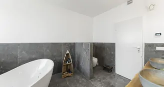 von_poll_real_estate_property_25443006_image_6