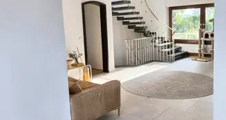 von_poll_real_estate_property_25443006_image_2