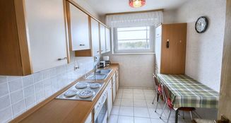 von_poll_real_estate_property_LV700_image_5