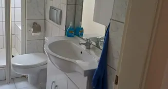 von_poll_real_estate_property_25443019_image_3