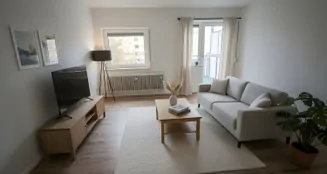 von_poll_real_estate_property_25443020_image_0