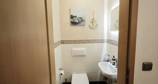 von_poll_real_estate_property_25443026_image_8