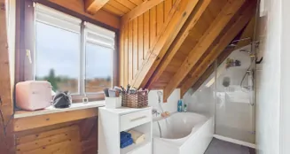 von_poll_real_estate_property_24431013A_image_4